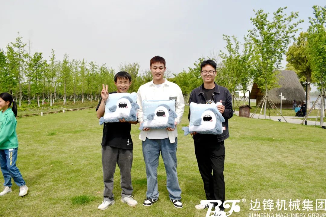 949c829dd6f8037a_90_22 949c829dd6f8037a_90_22