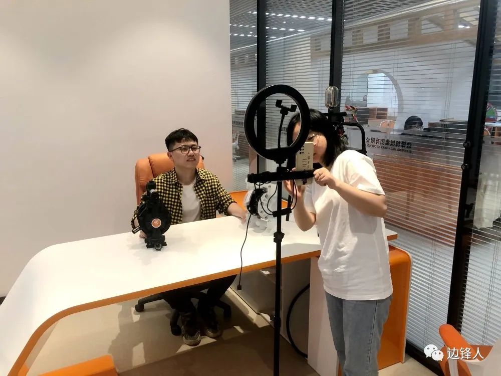 c2097b285c8d2c40_50_2 c2097b285c8d2c40_50_2