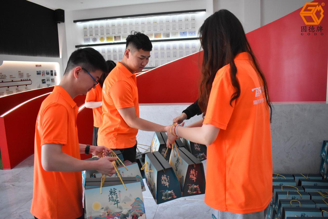 1717491635-7220.jpg 1717491635-7220.jpg