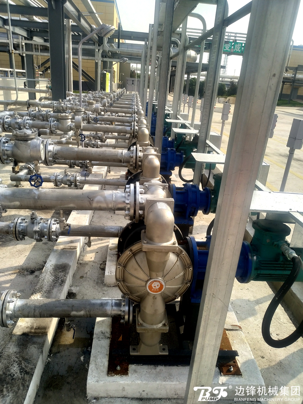 1718328095-8126.jpg 1718328095-8126.jpg